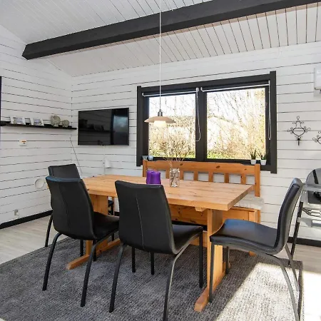 4 Person In Holiday home *